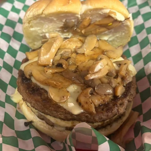BBQ Cheeseburger.